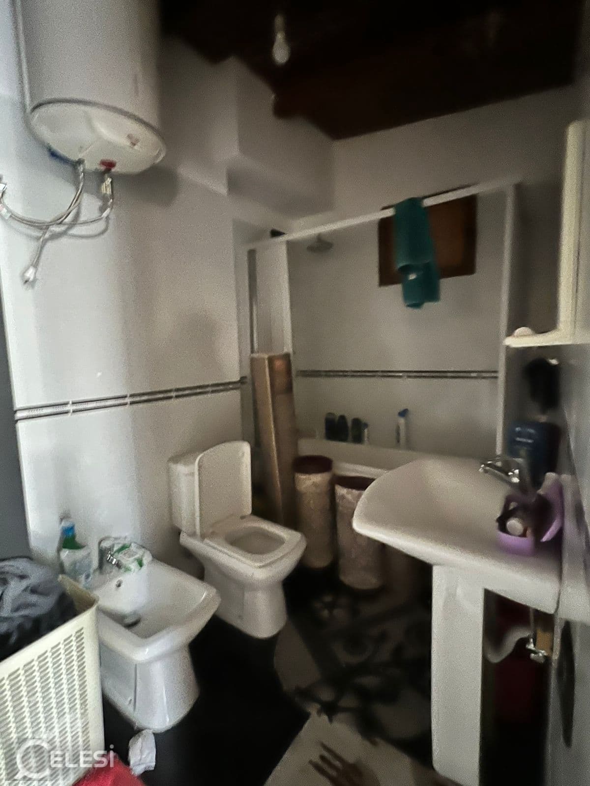 Tjetër në shitje, Tek Lulishtja — foto 9