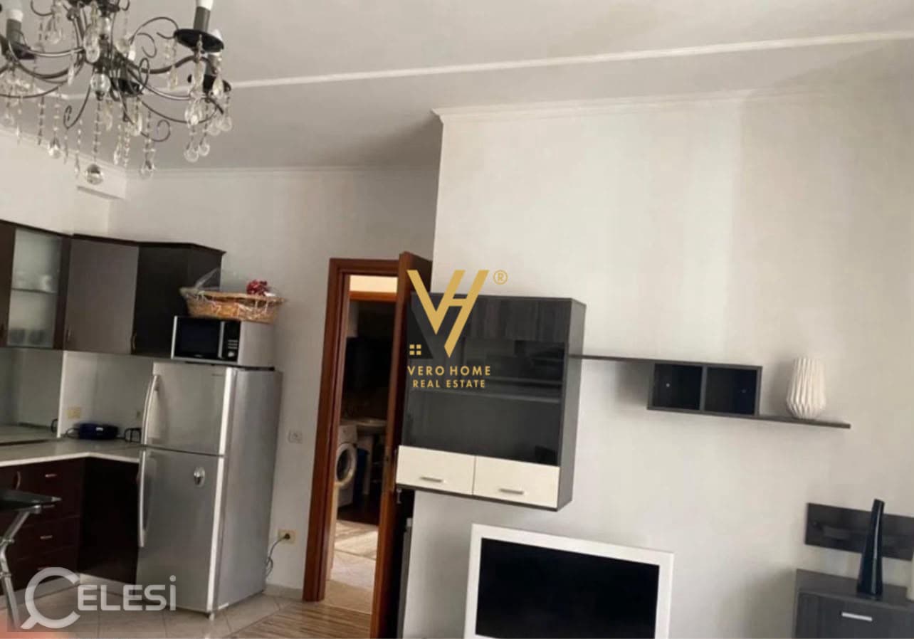 Apartament 2+1 me qira, RRUGA E BARRIKADAVE — foto 4