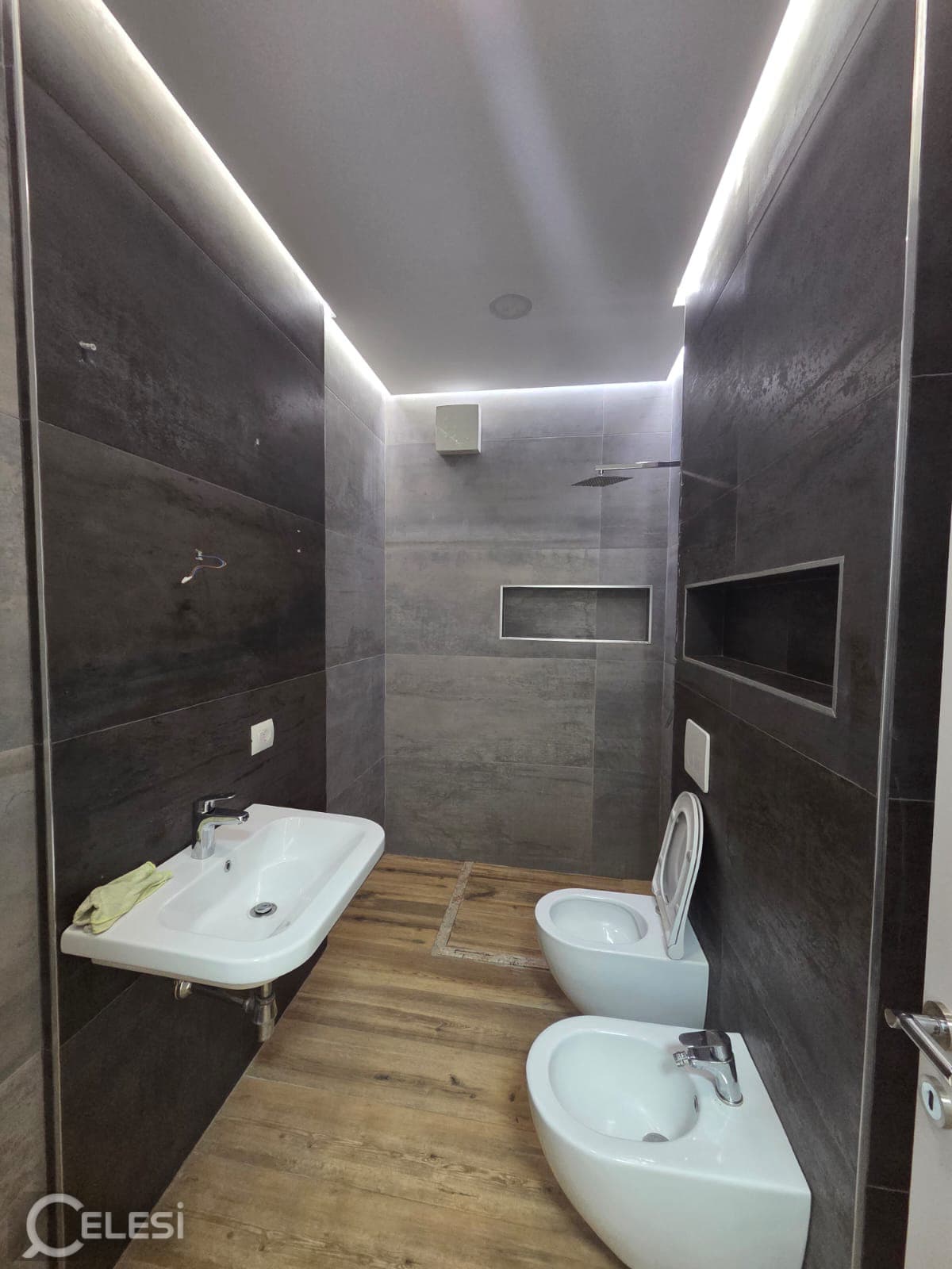 Apartament 2+1 me qira, hoxha tahsim — foto 2