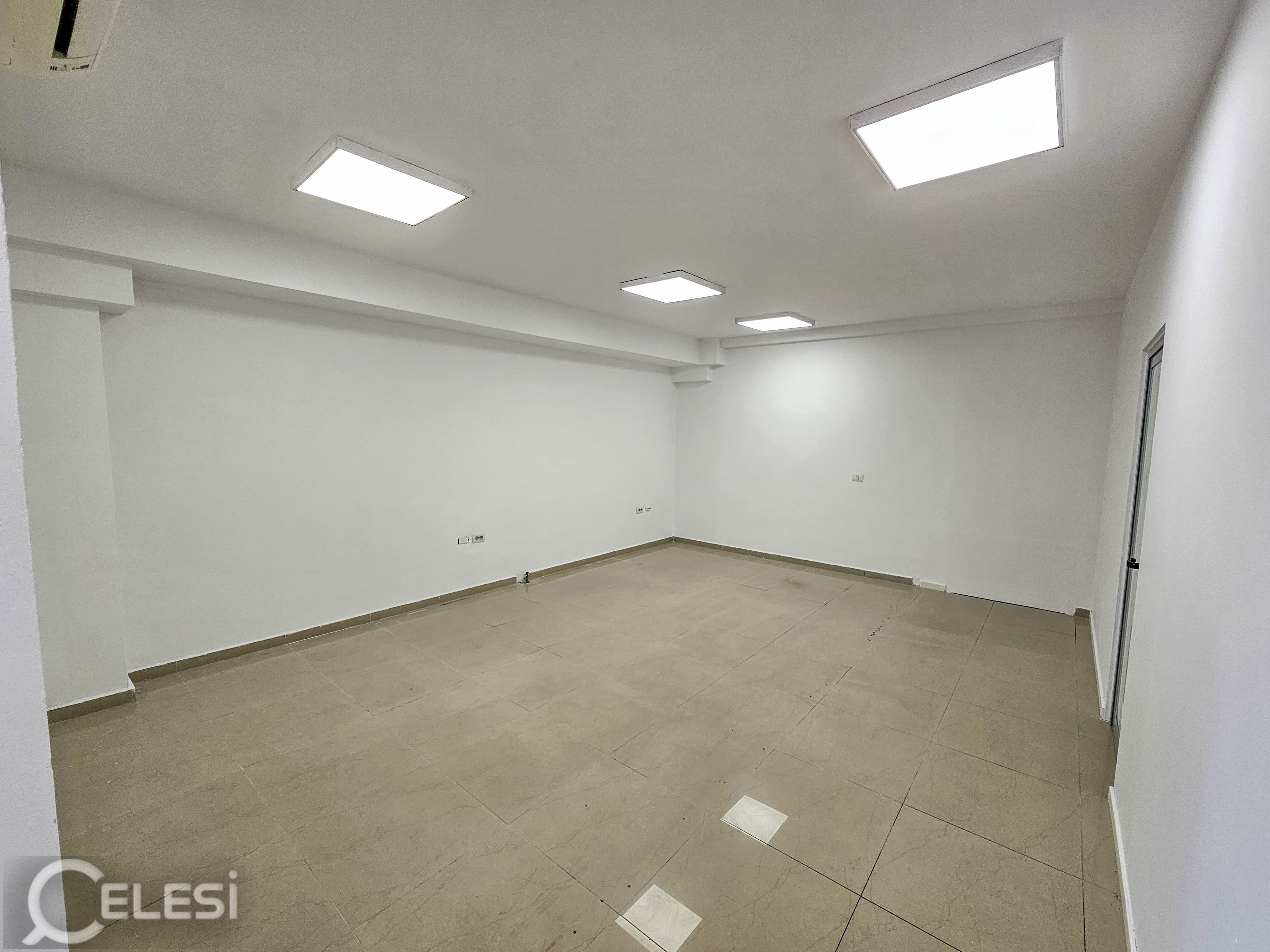 Zyrë me qira, Kompleksi Halili, Villa Gold — foto 6