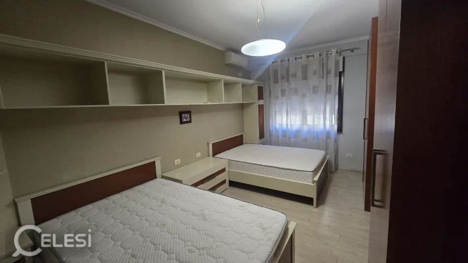Apartament 1+1 me qira, Lulistia — foto 4