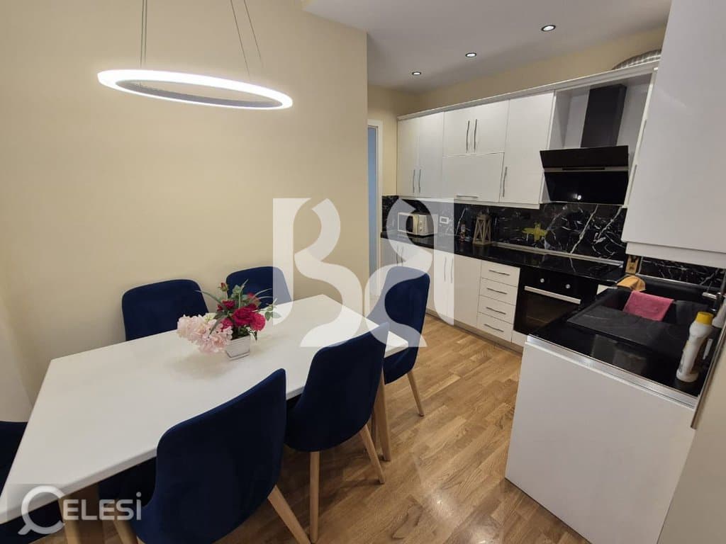 Apartament me qira, Ngjitur me pedonalen — foto 3