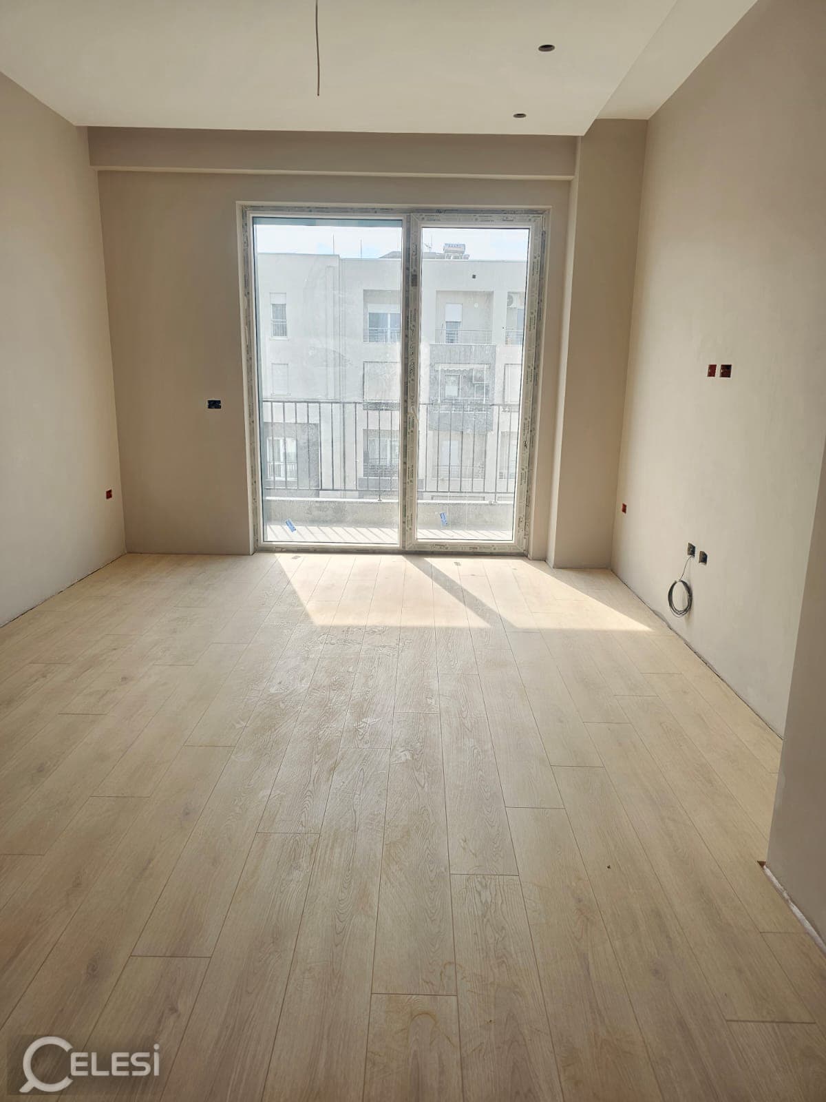 Apartament me qira, Komuna Parisit — foto 4