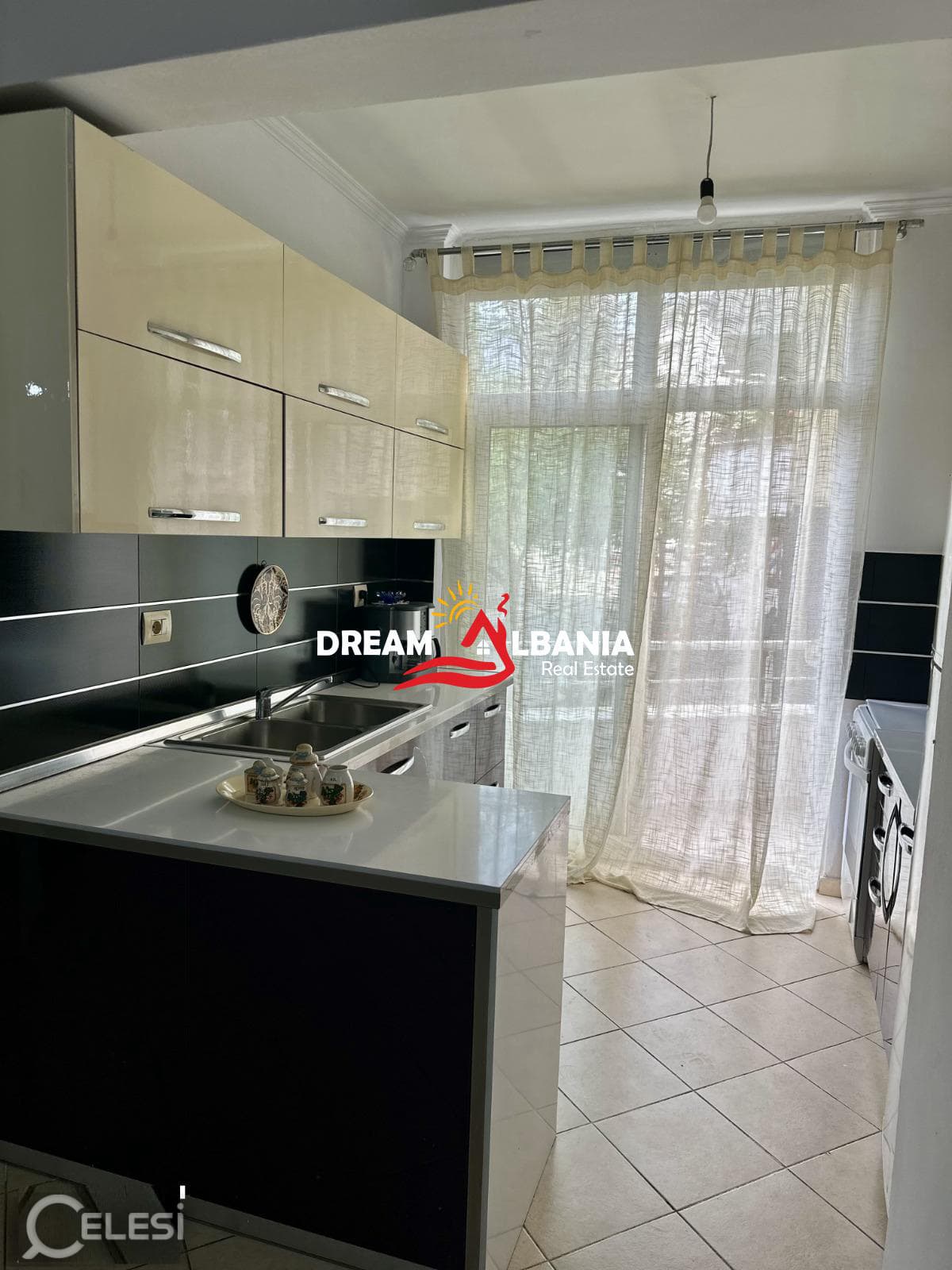 Apartament 2+1 for rent, fresku — foto 2