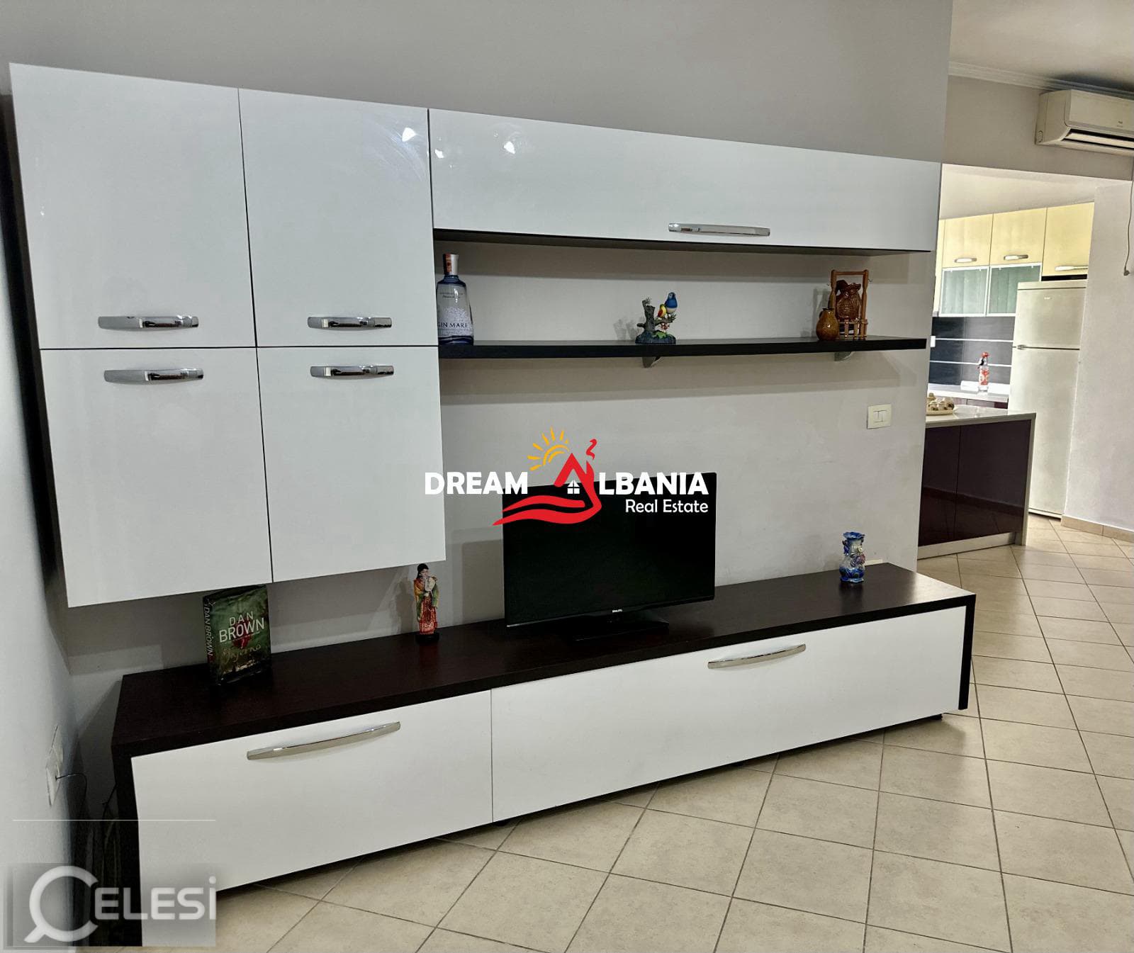 Apartament 2+1 for rent, fresku — foto 3