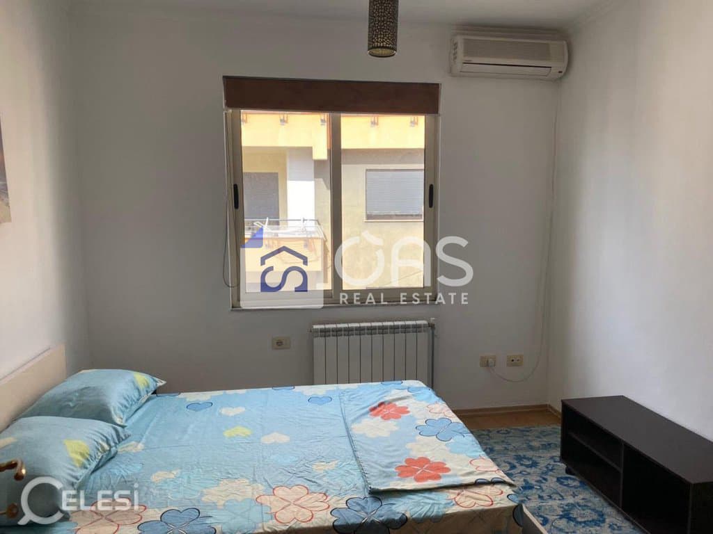 Apartament me qira, Liqeni i Thate, perballe hotel Radisson — foto 3