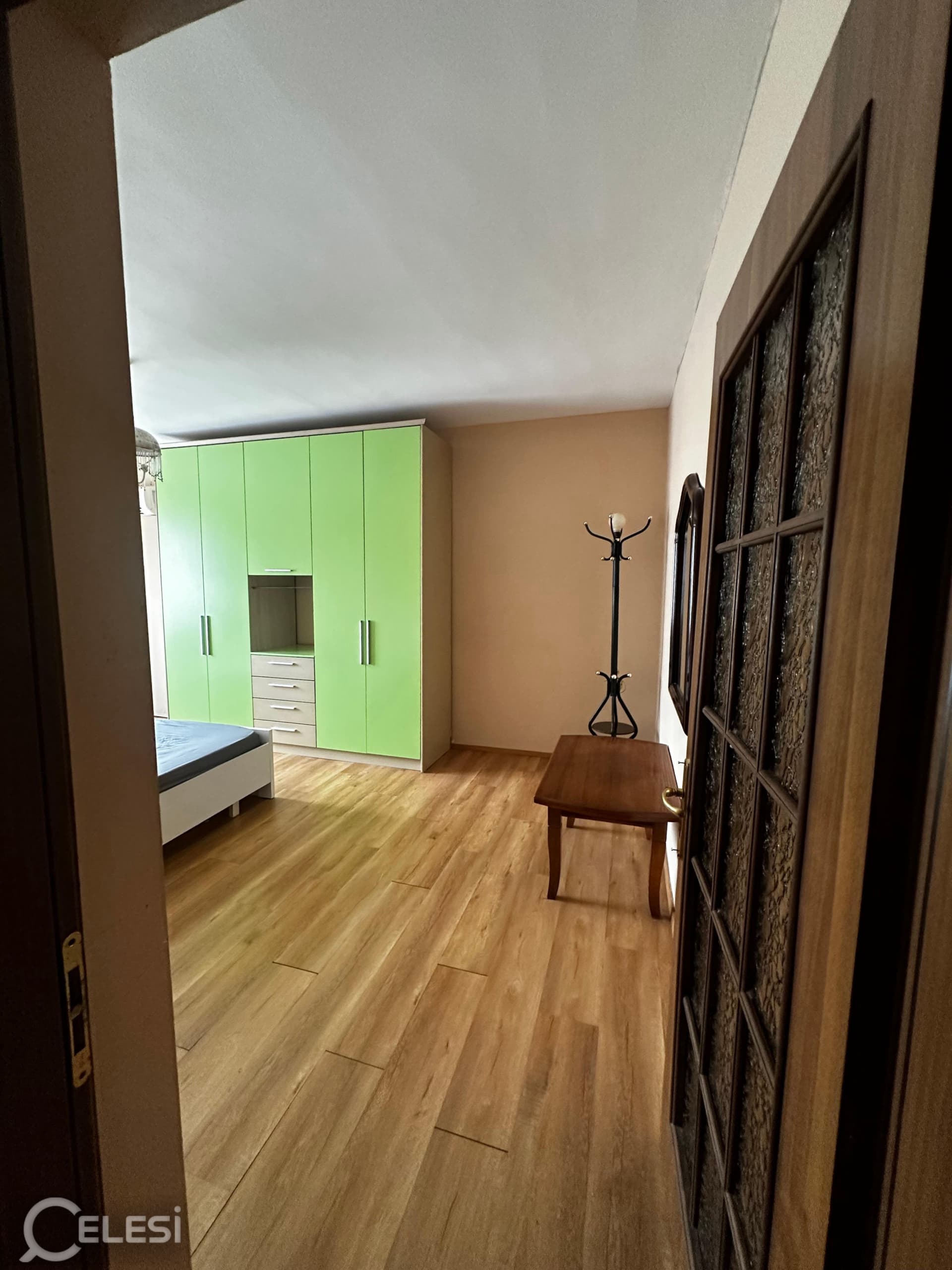 Apartament me qira, Astir — foto 2