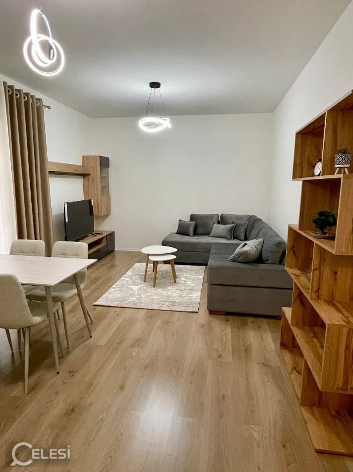 Apartament me qira, Paskuqan — foto 2
