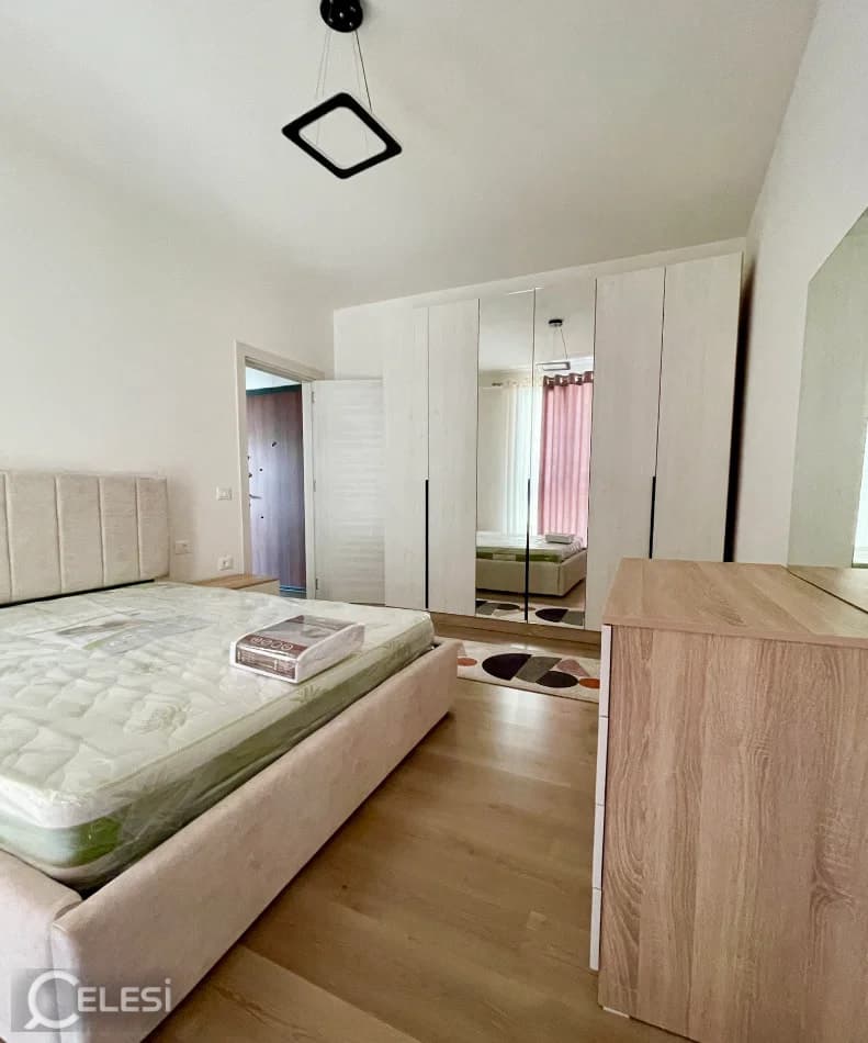 Apartament me qira, Paskuqan — foto 5