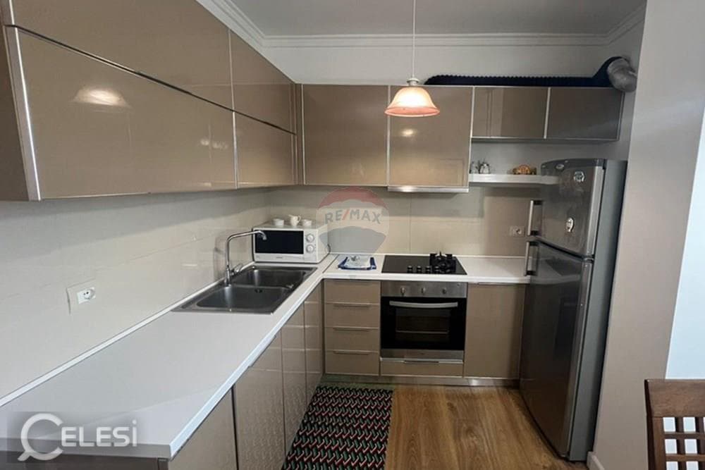 Apartament 2+1 for rent, Rruga Ibrahim Rrugova, Tiranë - Bllok — foto 3