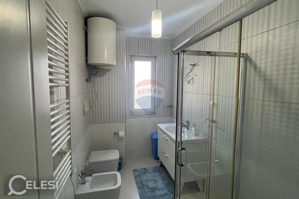 Apartament 2+1 for rent, Rruga Ibrahim Rrugova, Tiranë - Bllok — foto 2