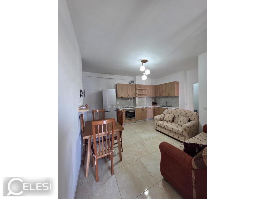 Apartament me qira, Astiri — foto 4