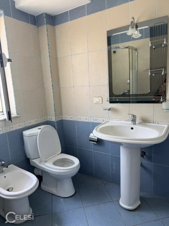 Apartament me qira, Poligrafiku — foto 5