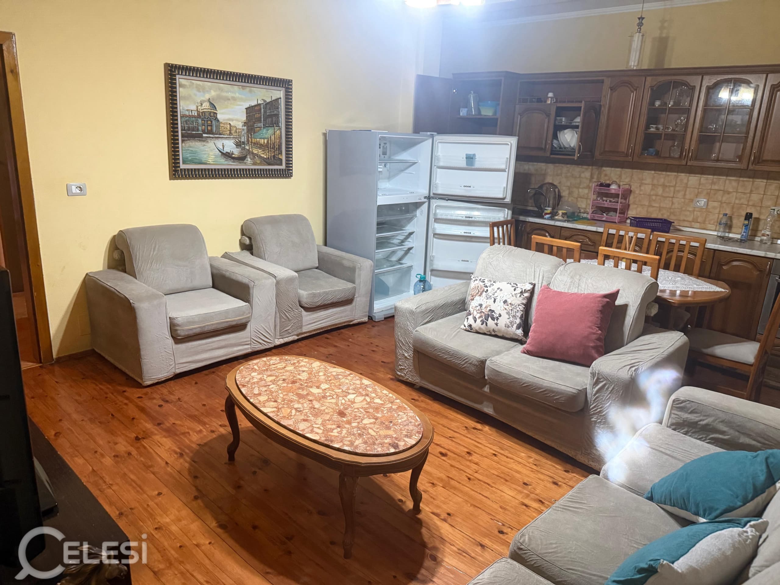 Apartament me qira, 21 Dhjetori — foto 2