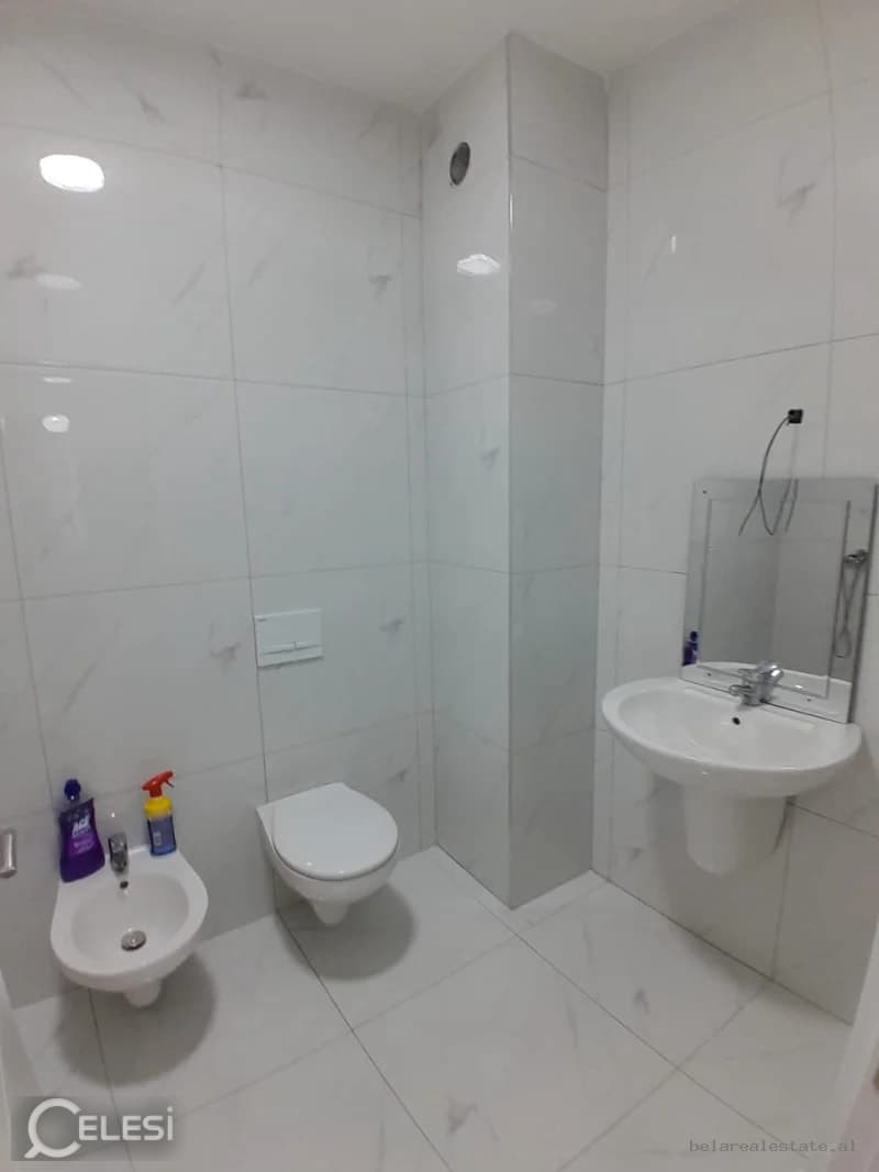 Apartament 2+1 me qira, Tirana e Re — foto 5