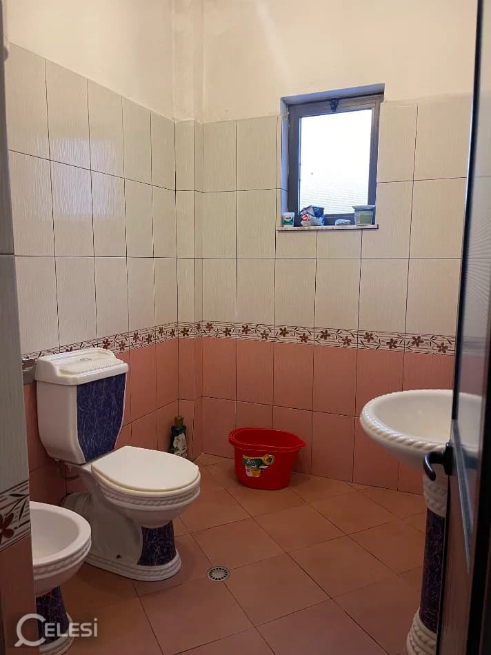 Apartament me qira, Sauk — foto 5
