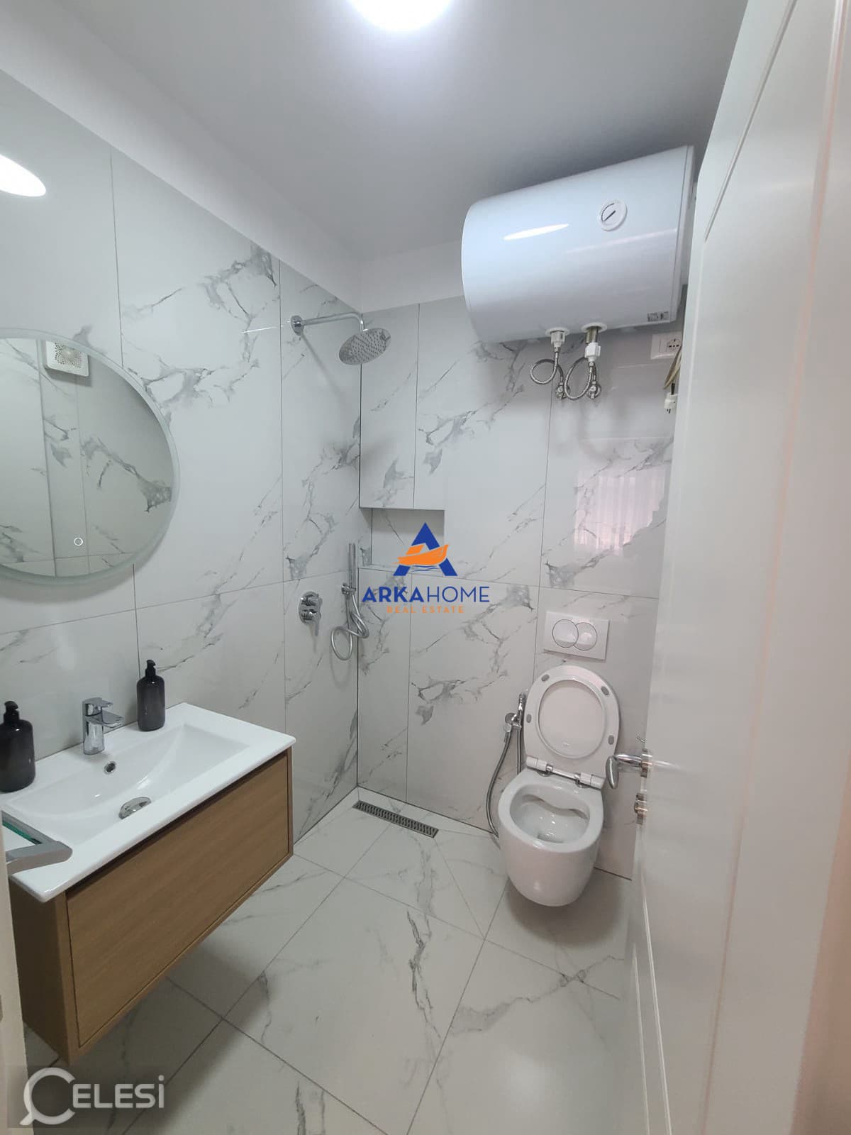 Apartament 2+1 me qira, QENDER — foto 7